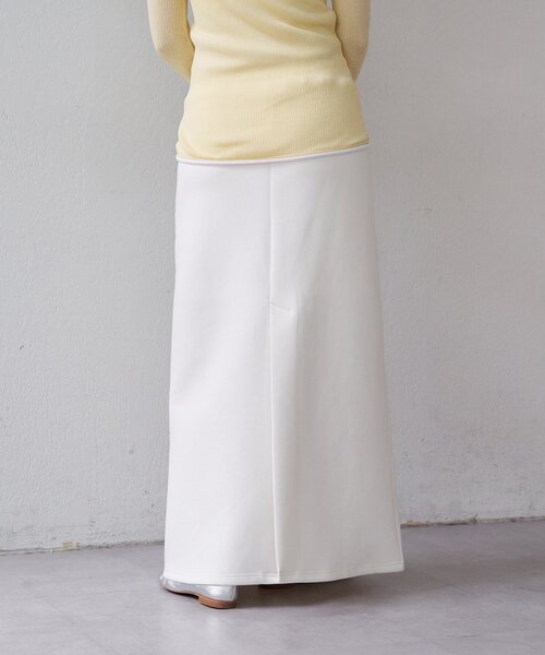 SHENERY（シーナリー）の「ポンチタイトスカート（スカート・レディース・ブラック/ホワイト/グレー・36/38）」の11枚目の写真