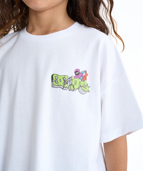 DC(ディーシー)の「DC/ディーシー 半袖 Tシャツ 26 KD WALL SCRAPE SS YST261514(Tシャツ/カットソー・キッズ・ホワイト/ブラック・160cm/150cm/140cm/130cm/120cm/110cm/100cm)」の5枚目の写真