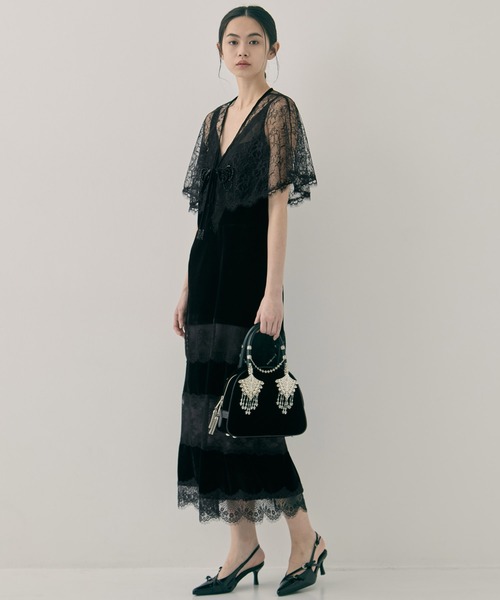 tanakadaisuke（タナカダイスケ）の「【tanakadaisuke/タナカダイスケ】wing bijou hand bag/ウィングビジューハンドバッグ（ハンドバッグ・レディース・ブラック・FREE）」の10枚目の写真