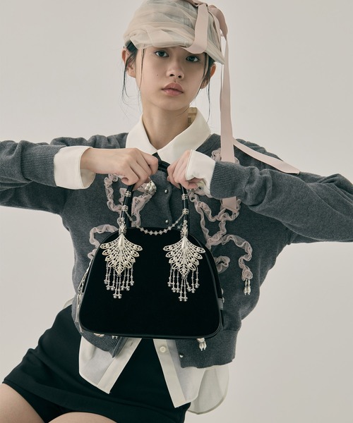 tanakadaisuke（タナカダイスケ）の「【tanakadaisuke/タナカダイスケ】wing bijou hand bag/ウィングビジューハンドバッグ（ハンドバッグ・レディース・ブラック・FREE）」の19枚目の写真