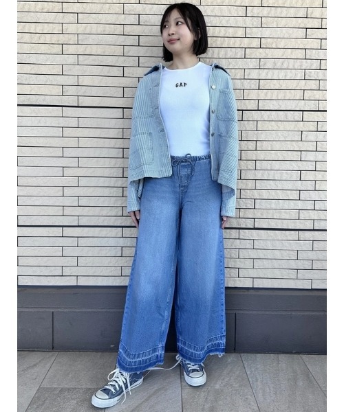 GAP（ギャップ）の「デニム ストライプ チョアジャケット（デニムジャケット・レディース・ブルー・XS/S/M/L/XXS）」の6枚目の写真