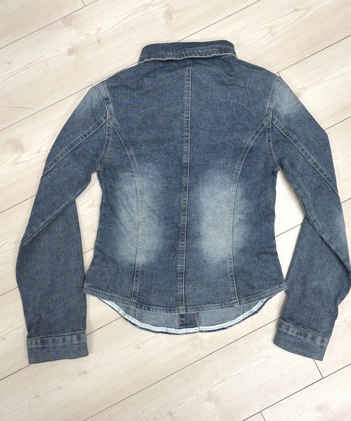 NANEA(ナネア)の「ウエストシェイプデザインデニムシャツジャケット(シャツ/ブラウス・レディース・ブルー・LARGE/MEDIUM/SMALL)」の15枚目の写真