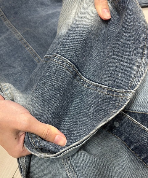NANEA(ナネア)の「ウエストシェイプデザインデニムシャツジャケット(シャツ/ブラウス・レディース・ブルー・LARGE/MEDIUM/SMALL)」の13枚目の写真