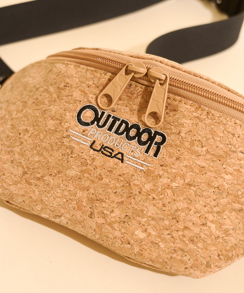 417 EDIFICE（フォーワンセブンエディフィス）の「OUTDOOR PRODUCTS 417別注 PARISFORNIA WAIST POUCH（ボディバッグ/ウエストポーチ・メンズ・ブラック/ベージュ・FREE）」の2枚目の写真