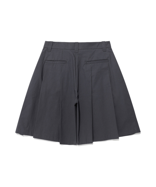 NICE GHOST CLUB(ナイスゴーストクラブ)の「DOUBLE PLEATS SHORTS_NAVY(NG2FMUPA60A)(その他パンツ・レディース・ネイビー・S/M/L)」の2枚目の写真