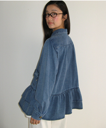 RIBBON POCKET FRILL DENIM SHIRT BLUE