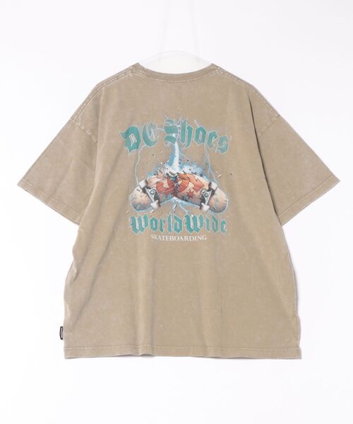 DC（ディーシー）の「DC/ディーシー 半袖 Tシャツ ロゴ バックプリント DST261028（Tシャツ/カットソー・メンズ・スミクロ/ライトベージュ・XL/L/M/2XL）」の9枚目の写真