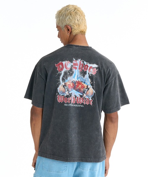 DC（ディーシー）の「DC/ディーシー 半袖 Tシャツ ロゴ バックプリント DST261028（Tシャツ/カットソー・メンズ・スミクロ/ライトベージュ・XL/L/M/2XL）」の4枚目の写真