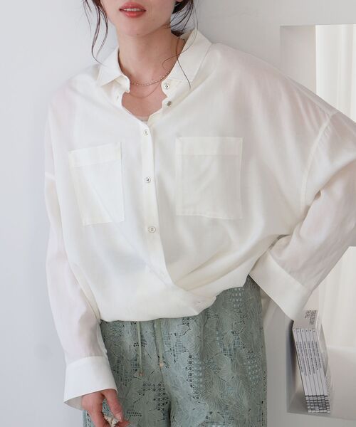 le.coeur blanc（ルクールブラン）の「シアー2WAYオーバーシャツ（シャツ/ブラウス・レディース・ピンク/ホワイト系その他2/オフホワイト/サックスブルー/ネイビー・38）」の10枚目の写真