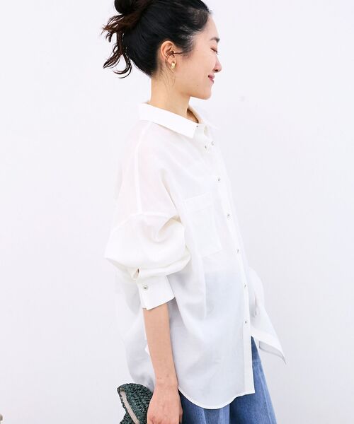 le.coeur blanc（ルクールブラン）の「シアー2WAYオーバーシャツ（シャツ/ブラウス・レディース・ピンク/ホワイト系その他2/オフホワイト/サックスブルー/ネイビー・38）」の17枚目の写真