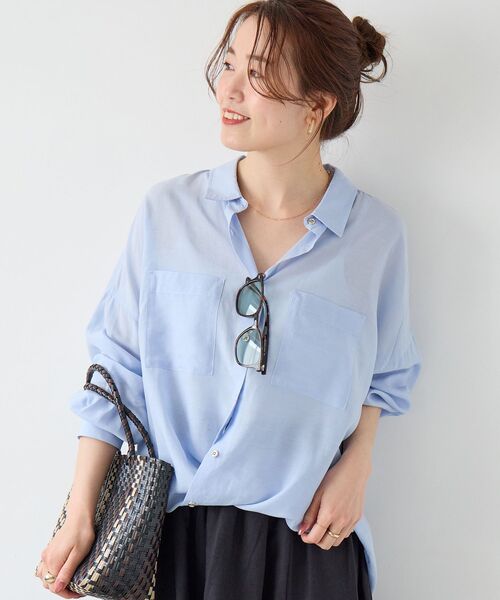 le.coeur blanc（ルクールブラン）の「シアー2WAYオーバーシャツ（シャツ/ブラウス・レディース・ピンク/ホワイト系その他2/オフホワイト/サックスブルー/ネイビー・38）」の13枚目の写真