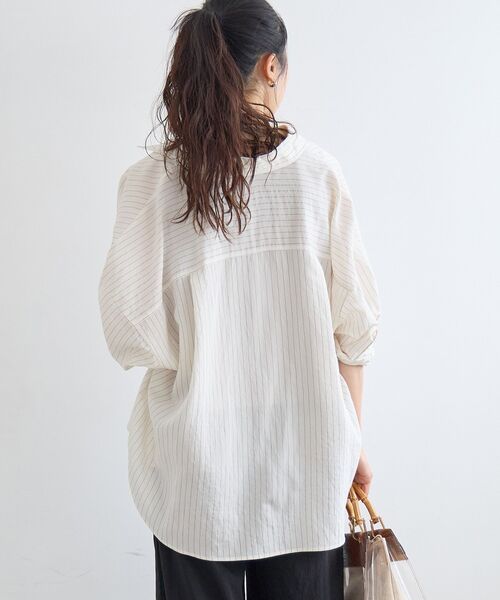 le.coeur blanc（ルクールブラン）の「シアー2WAYオーバーシャツ（シャツ/ブラウス・レディース・ピンク/ホワイト系その他2/オフホワイト/サックスブルー/ネイビー・38）」の20枚目の写真