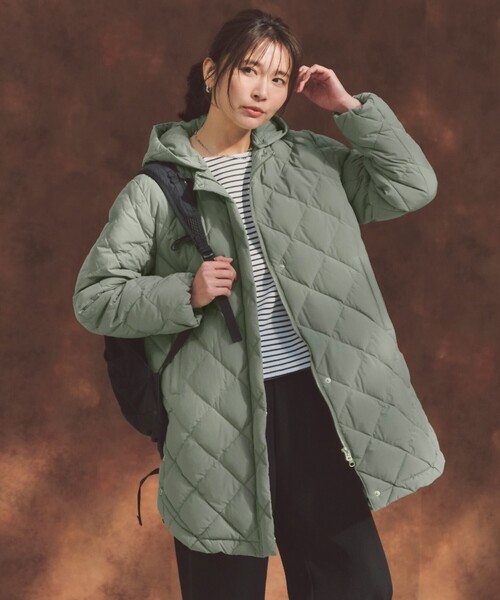 UNFILO(アンフィーロ)の「ドライタッチリブ バックZIP ボーダートップス(Tシャツ/カットソー・レディース・ベージュ系1/ホワイト系1/レッド系1/ネイビー系1・SMALL/MEDIUM)」の8枚目の写真