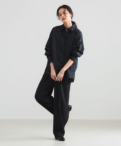 Demi-Luxe BEAMS(デミルクス ビームス)の「【5/14値下げ】アイレット パターン オーバーシャツ(シャツ/ブラウス・レディース・ブラック/ホワイト・38/36)」の21枚目の写真