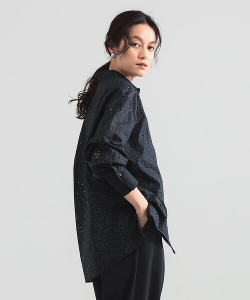 Demi-Luxe BEAMS(デミルクス ビームス)の「【5/14値下げ】アイレット パターン オーバーシャツ(シャツ/ブラウス・レディース・ブラック/ホワイト・38/36)」の14枚目の写真