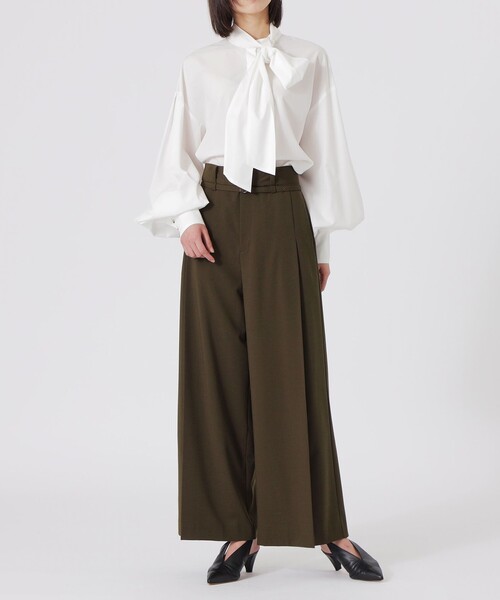 LOVELESS(ラブレス)の「パフコンシャススカーフシャツ(シャツ/ブラウス・レディース・ベージュ系その他/オフホワイト・36/34)」の18枚目の写真