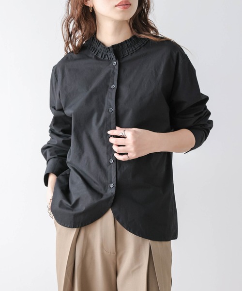AMELY(エミリー)の「ギャザー フリルネック ブラウス(シャツ/ブラウス・レディース・ブラック/ホワイト・フリー)」の11枚目の写真