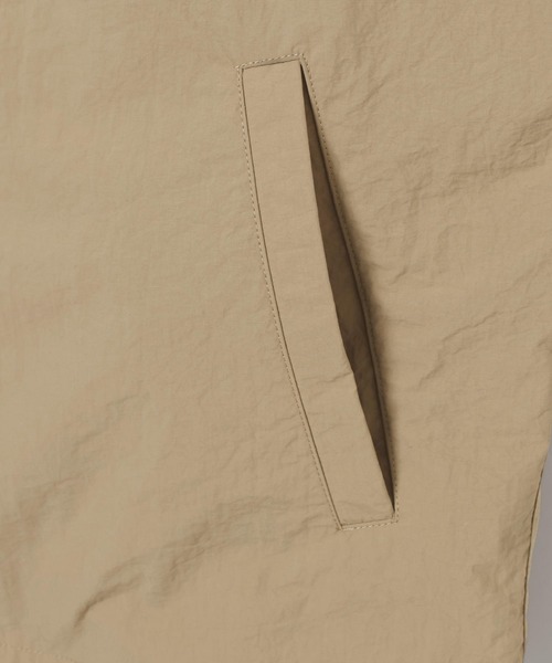 AMERICAN RAG CIE（アメリカンラグシー）の「【AMERICAN RAG CIE】コーチジャケット（ユニセックス）（その他アウター・レディース・ベージュ/ブラック・LARGE/MEDIUM）」の7枚目の写真