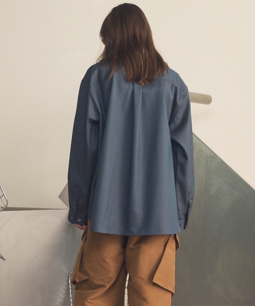 MAISON SPECIAL(メゾンスペシャル)の「《UNISEX》4 Colors Chambray Washable Wool Prime-Over Regular Collar Shirt/4色シャンブレーウォッシャブルウールプライムオーバーレギュラーカラーシャツ【MAISON SPECIAL/メゾンスペシャル】(シャツ/ブラウス・メンズ・ホワイト/ダークブルー/ブラック/グレー/チャコールグレー・0/1/2)」の19枚目の写真