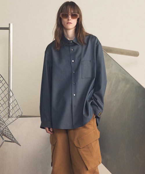 MAISON SPECIAL(メゾンスペシャル)の「《UNISEX》4 Colors Chambray Washable Wool Prime-Over Regular Collar Shirt/4色シャンブレーウォッシャブルウールプライムオーバーレギュラーカラーシャツ【MAISON SPECIAL/メゾンスペシャル】(シャツ/ブラウス・メンズ・ホワイト/ダークブルー/ブラック/グレー/チャコールグレー・0/1/2)」の17枚目の写真
