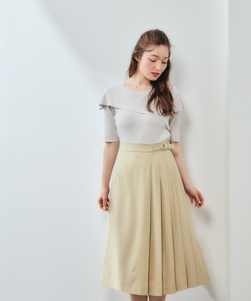 12Twelve Agenda(トゥエルブ アジェンダ)の「サイドプリーツアシメデザインフレアスカート(スカート・レディース・ベージュ/チャコールグレー/イエロー・M)」の8枚目の写真