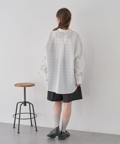 earth music&ecology（アースミュージックアンドエコロジー）の「【2026SS】アソートチェックシャツ（シャツ/ブラウス・レディース・ブルー系その他2/ホワイト系その他7/ブラック系その他3・FREE）」の12枚目の写真