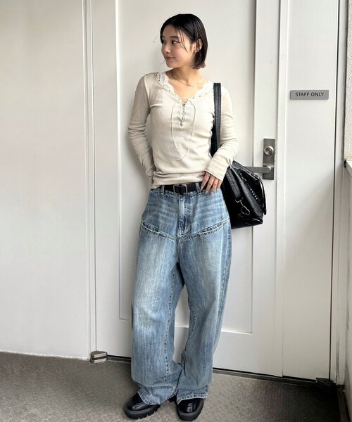 WHO'S WHO gallery（フーズフーギャラリー）の「プロセストレースアップトップス（Tシャツ/カットソー・レディース・グレー/ブルー/アイボリー/ブラック・FREE）」の8枚目の写真