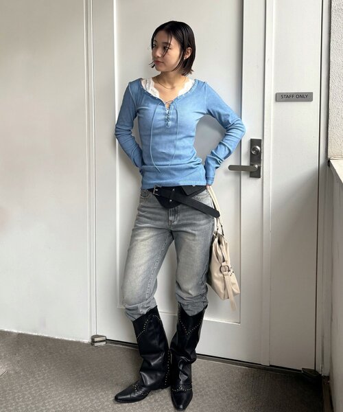 WHO'S WHO gallery（フーズフーギャラリー）の「プロセストレースアップトップス（Tシャツ/カットソー・レディース・グレー/ブルー/アイボリー/ブラック・FREE）」の20枚目の写真