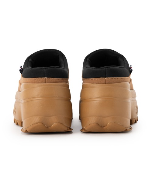 FILA（フィラ）の「DISRUPTOR WEDGE MOC（スニーカー・レディース・ブラウン・23.0cm/23.5cm/24.0cm/24.5cm/25.0cm/25.5cm/26.0cm）」の3枚目の写真