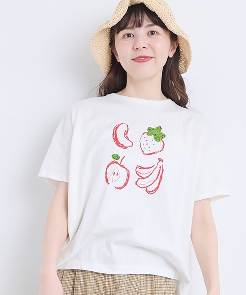 l'atelier du savon(アトリエドサボン)の「フルーツいろいろ テープ刺繍Tシャツ(Tシャツ/カットソー・レディース・ネイビー/サックスブルー/ホワイト・FREE)」の2枚目の写真
