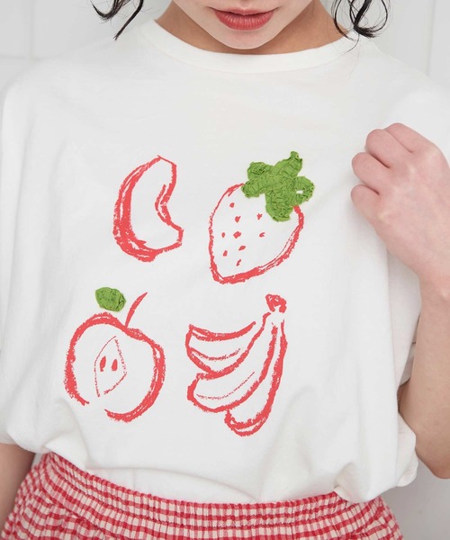 l'atelier du savon(アトリエドサボン)の「フルーツいろいろ テープ刺繍Tシャツ(Tシャツ/カットソー・レディース・ネイビー/サックスブルー/ホワイト・FREE)」の4枚目の写真