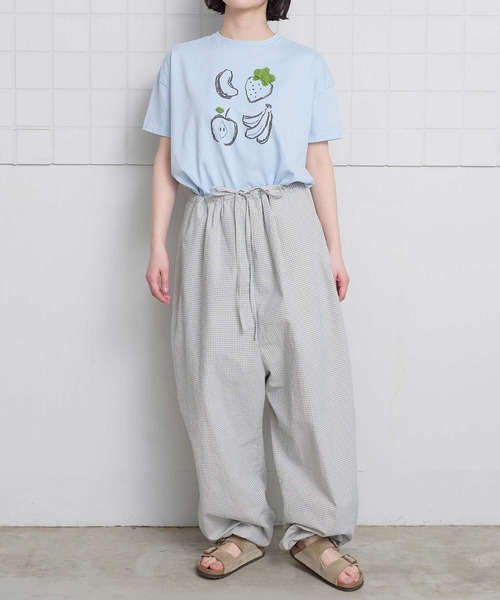 l'atelier du savon(アトリエドサボン)の「フルーツいろいろ テープ刺繍Tシャツ(Tシャツ/カットソー・レディース・ネイビー/サックスブルー/ホワイト・FREE)」の22枚目の写真