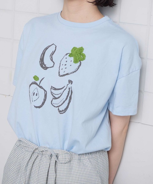 l'atelier du savon(アトリエドサボン)の「フルーツいろいろ テープ刺繍Tシャツ(Tシャツ/カットソー・レディース・ネイビー/サックスブルー/ホワイト・FREE)」の20枚目の写真