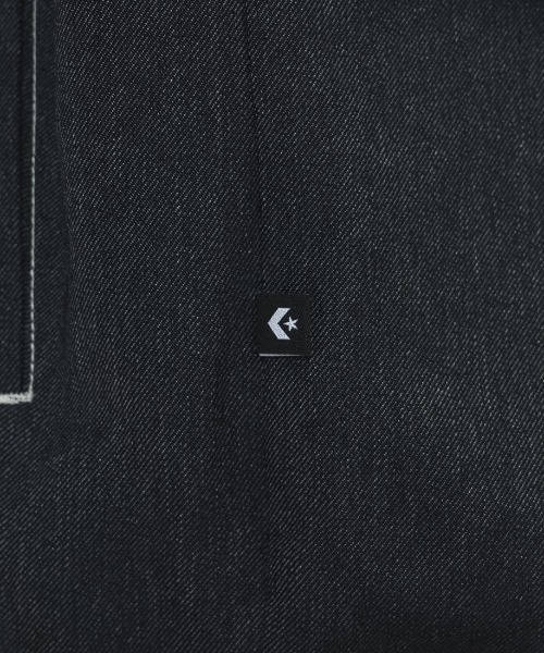 CONVERSE(コンバース)の「コンバース SYNTHETIC DENIM JACKET L シンセティックデニムジャケット(デニムジャケット・レディース・オフホワイト/ネイビー/ブラック・L/M)」の5枚目の写真