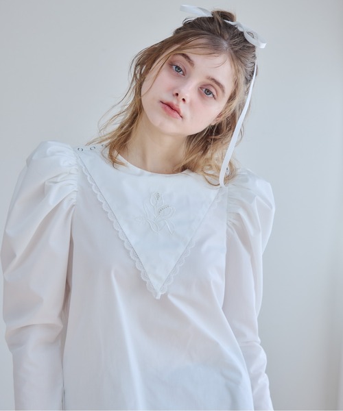 etre loin(エトルワン)の「Tulip embroidered volume sleeve blouse(シャツ/ブラウス・レディース・ホワイト/ストライプ/ブラック・M)」の19枚目の写真