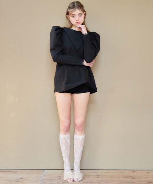 etre loin(エトルワン)の「Tulip embroidered volume sleeve blouse(シャツ/ブラウス・レディース・ホワイト/ストライプ/ブラック・M)」の22枚目の写真