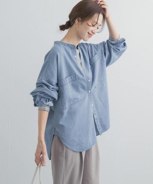 URBAN RESEARCH DOORS(アーバンリサーチドアーズ)の「デニムバンドカラーシャツ | デニムシャツ/春服/オーバーサイズ/大人カジュアル(シャツ/ブラウス・レディース・インディゴブルー/ワンウォッシュ・FREE)」の10枚目の写真