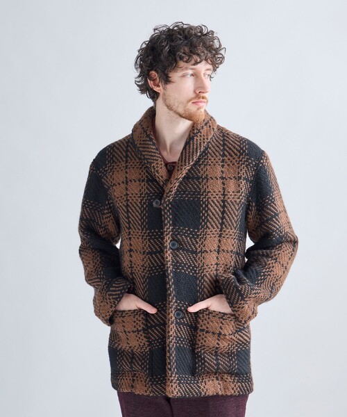MEN'S BIGI(メンズビギ)の「《John Braniganコラボ》ショールカラーニットジャケット(ブルゾン・メンズ・ネイビー/ブラック系その他・02/03)」の7枚目の写真