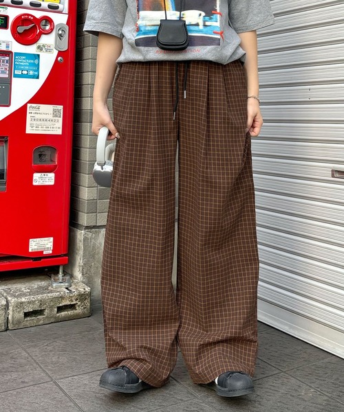 ABYS(アビス)の「チェックワイドイージーパンツ(その他パンツ・レディース・ブラウン/ブルー/ブラック/ネイビー・LARGE/MEDIUM)」の3枚目の写真