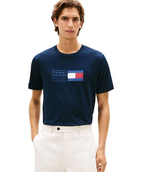 TOMMY HILFIGER(トミーヒルフィガー)の「ブランドラブテキストボックスTシャツ(Tシャツ/カットソー・メンズ・ホワイト/マルチ/ブルー・LARGE/X-LARGE/SMALL/MEDIUM)」の3枚目の写真