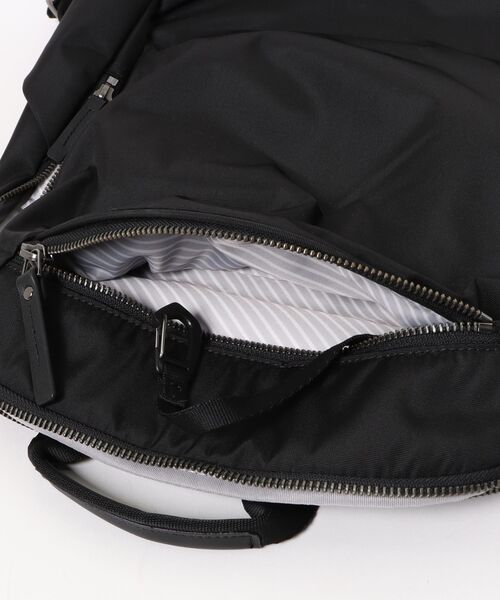 ace.(エース)の「【ace. GENE/エースジーン】 ルフィラ 超軽量 通勤リュック18L 520g(バックパック/リュック・レディース・グレイッシュベージュ/ブラック/ネイビー/ベージュ系その他・FREE)」の22枚目の写真