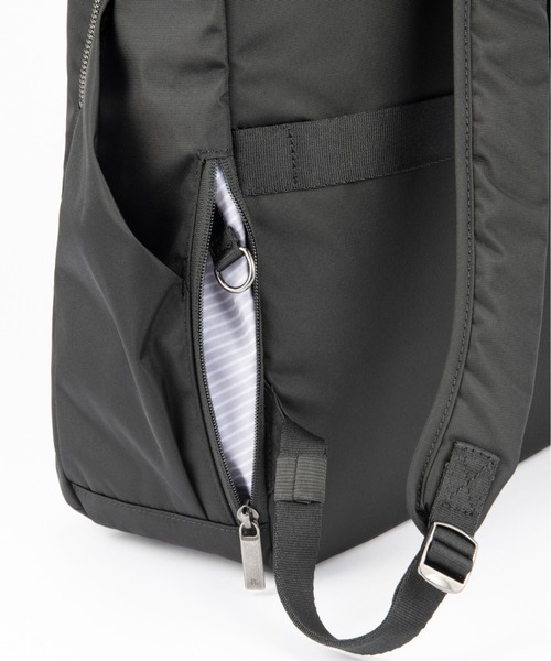 ace.(エース)の「【ace. GENE/エースジーン】 ルフィラ 超軽量 通勤リュック18L 520g(バックパック/リュック・レディース・グレイッシュベージュ/ブラック/ネイビー/ベージュ系その他・FREE)」の11枚目の写真