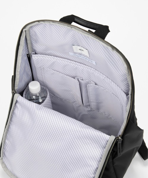 ace.(エース)の「【ace. GENE/エースジーン】 ルフィラ 超軽量 通勤リュック18L 520g(バックパック/リュック・レディース・グレイッシュベージュ/ブラック/ネイビー/ベージュ系その他・FREE)」の15枚目の写真