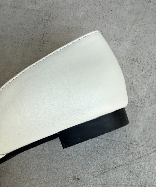 Chez toi（シェトワ）の「クロスパンプス（パンプス・レディース・シルバー/ブラック/アイボリー・MEDIUM/LARGE）」の8枚目の写真