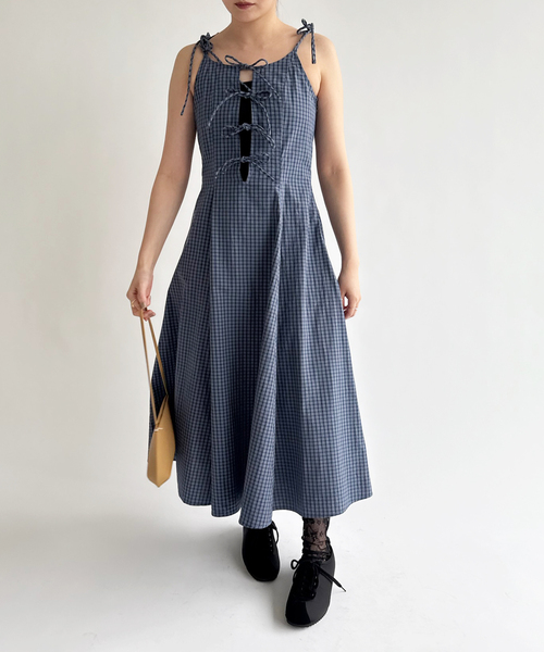 EDIT. FOR LULU（エディットフォールル）の「チェックキャミソールドレス（ワンピース・レディース・ネイビー/チャコールグレー・FREE）」の2枚目の写真