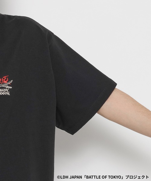 RAGEBLUE(レイジブルー)の「【BATTLE OF TOKYO】ROWDY SHOGUN / コラボプリントTシャツ(Tシャツ/カットソー・レディース・ホワイト/ブラック・MEDIUM/LARGE)」の13枚目の写真