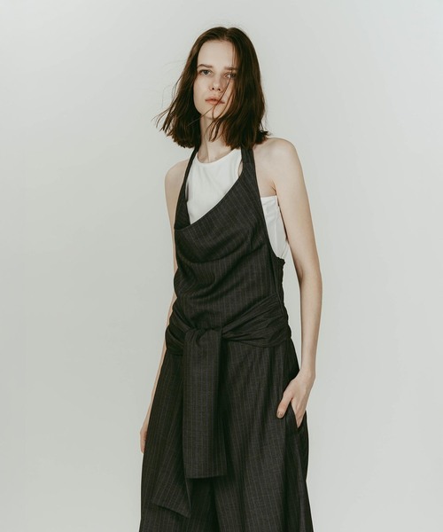 Knuth Marf(クヌースマーフ)の「Knuth Marf/クヌースマーフ halter neck all in one(つなぎ/オールインワン・レディース・ブラック/チャコールグレー・SMALL)」の2枚目の写真