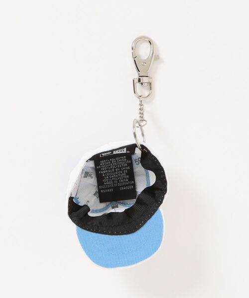 NEW ERA（ニューエラ）の「NEW ERA/ニューエラ キャップキーホルダー ちいかわ ちいかわ ホワイト/ハチワレ 14864505/14864506（キーホルダー・メンズ・ホワイト/ホワイト×ブルー・FREE）」の7枚目の写真