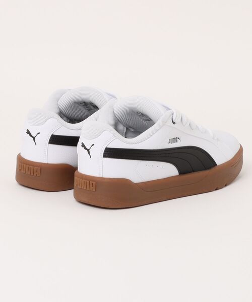 PUMA(プーマ)の「PUMA プーマ PARK LIFESTYLE EASY メンズスニーカー(パークライフスタイルイージー)(スニーカー・メンズ・シルバー/ホワイト系その他・25.5cm/26.0cm/26.5cm/27.0cm/27.5cm/28.0cm/28.5cm/29.0cm)」の4枚目の写真
