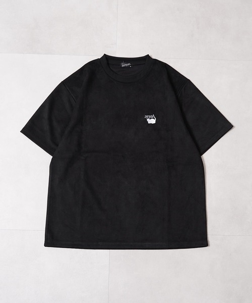 1111clothing(ワンフォークロージング)の「ガール&ネコ フェイクスエード ルーズTee / Girls & Cats Faux Suede Loose-Fit T-Shirt(Tシャツ/カットソー・メンズ・オフホワイト/グレー/ブラック・M/L)」の12枚目の写真